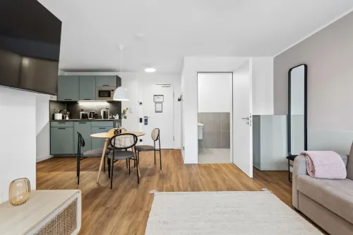 Limehome Oberhausen Paul-Reusch-STR Photos