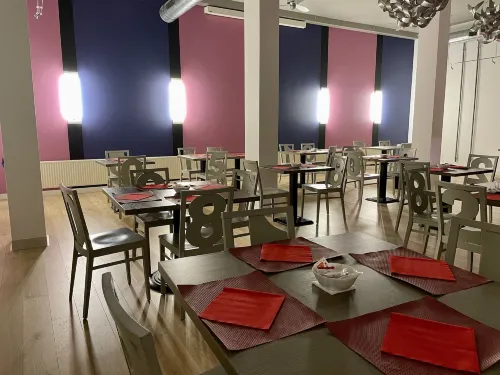 Neuchatel City Hotel Dining Photos