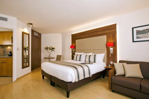 Appart Hôtel - Residhome Paris Massy Photos