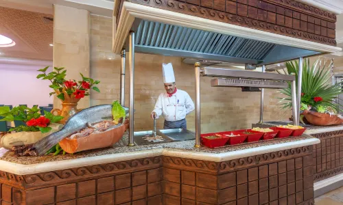 El Mouradi Palace Dining Photos