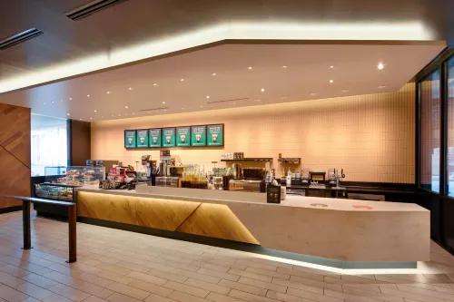 Hyatt Regency Milwaukee Restauration Photos
