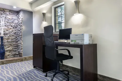 Quality Inn & Suites Airport Espaces Affaires Photos