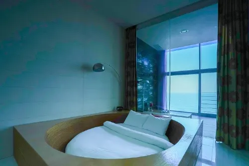 Haslla Art World Museum Hotel Photos