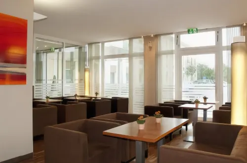 Premier Inn München Airport Ost Hotel Mahlzeiten Photos
