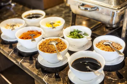 Grand Kuta Hotel and Residence Питание Photos