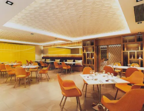 The Whisper Hotel Dining Photos