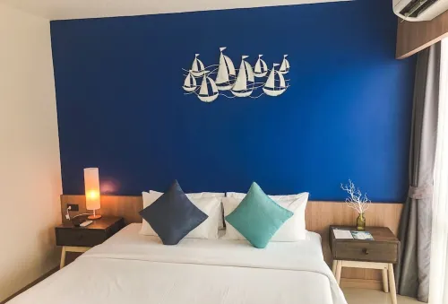 The Sixteenth Naiyang Beach Hotel Zimmer Photos