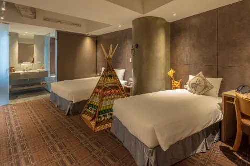Roaders Hotel Zhonghua Rooms Photos