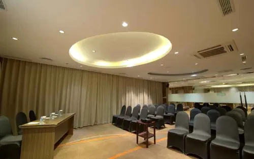 Soll Marina Hotel Serpong Fasilitas Bisnis Photos