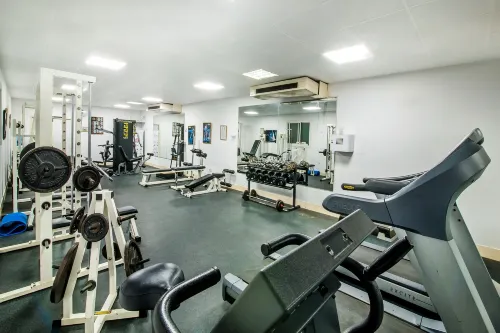 Hotel Holiday International Здоровье и отдых Photos