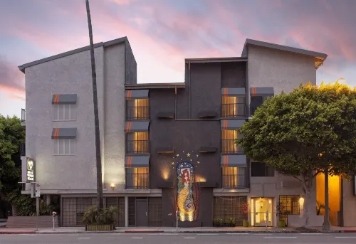 Inn at Venice Beach Rooms Photos