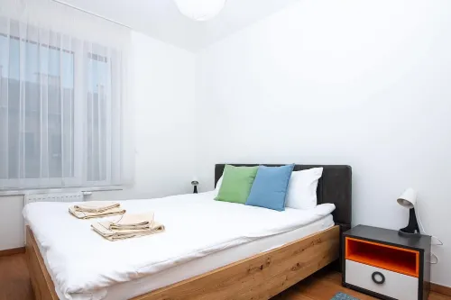 Elisabeth Downtown Apartments by UrbanRent Rooms Photos