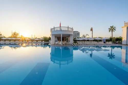 J'Adore Deluxe Hotel & Spa Избранное Photos