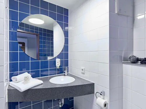 B&B HOTEL Dortmund-City Photos
