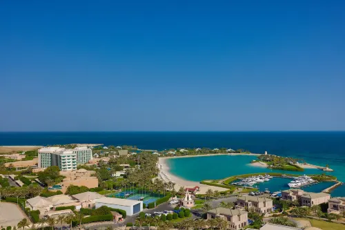 The Ritz-Carlton, Bahrain À proximité de l'hôtel Photos