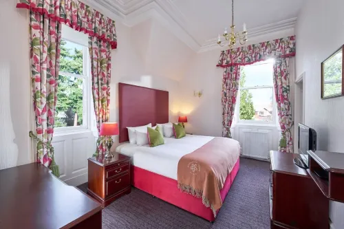 Inverness Lochardil House Photos