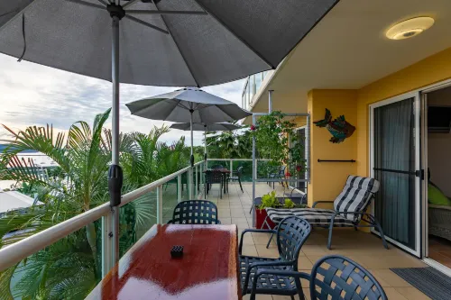 Sunlit Waters Studio Apartments Public Areas Photos