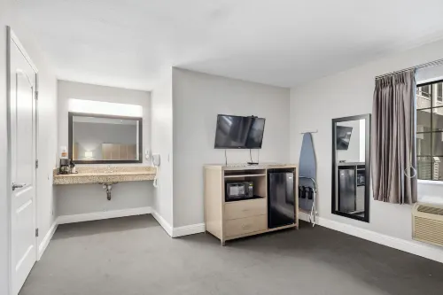 Americas Best Value Inn Milpitas/Silicon Valley Rooms Photos