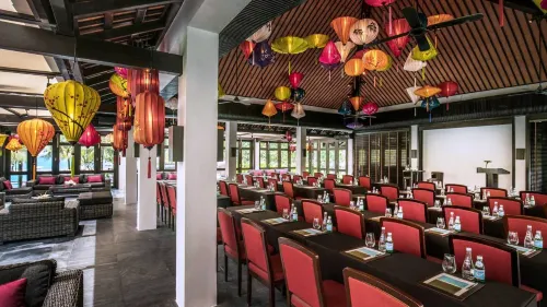 Four Seasons Resort The Nam Hai Hoi An Business Photos