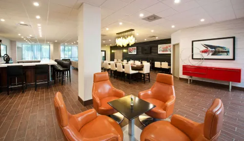 Embassy Suites by Hilton Detroit Livonia Novi تناول الطعام Photos