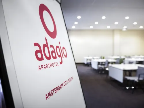 Aparthotel Adagio Amsterdam City South Restauration Photos