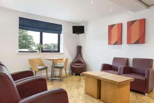 Days Inn by Wyndham Corley NEC M6 Public Areas Photos