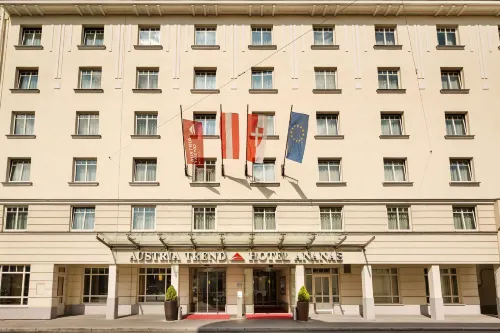Austria Trend Hotel Ananas Photos