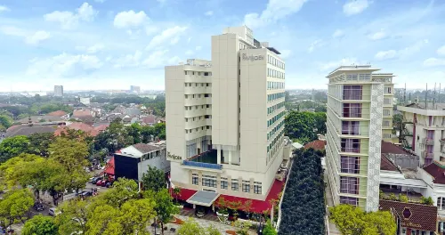 De Paviljoen Bandung Dekat Hotel Photos