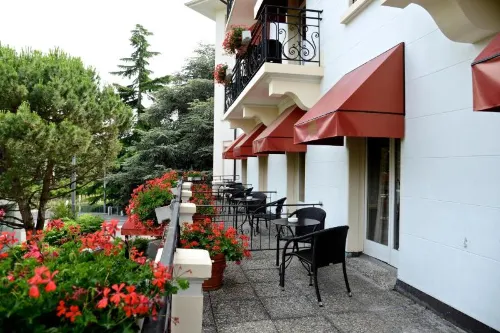 Carlton Lausanne Boutique Hôtel Near Hotel Photos