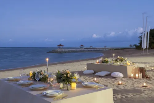 Griya Santrian a Beach Resort Restauration Photos
