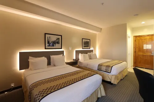 Days Inn by Wyndham Surrey Camere Photos