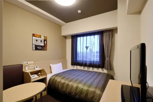 Hotel Route-Inn Osaka Takaishi Hagoromo Ekimae Kamar Photos