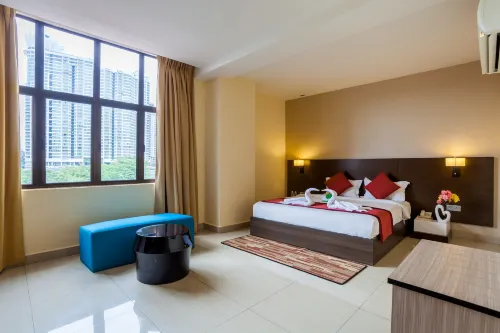Dolphin Hotel, Chow Kit Kuala Lumpur Photos