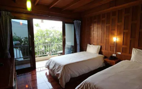 JJ Residence Rum Photos