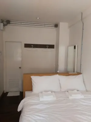 F Plus F Hostel Photos