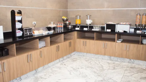Holiday Inn Express Guaymas Mahlzeiten Photos