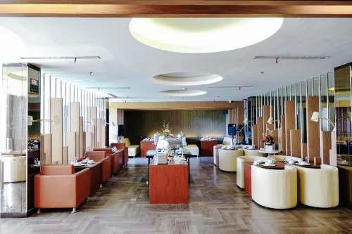 Empress Hotel Makassar City Center by Life Area Publik Photos