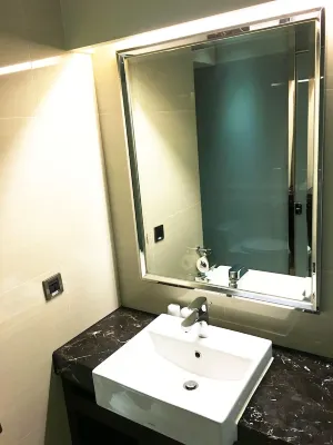 Century Hotel Taoyuan Photos