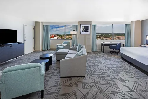 DoubleTree by Hilton Hotel Tulsa Downtown Featured Photos