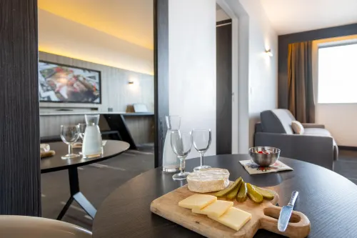 Nemea Appart Hotel Concorde Toulouse Gare Matabiau Rooms Photos