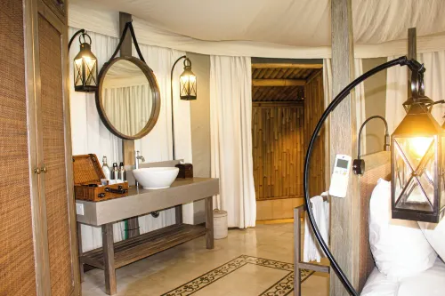 Menjangan Dynasty Resort - Northwest Bali Kamar Photos