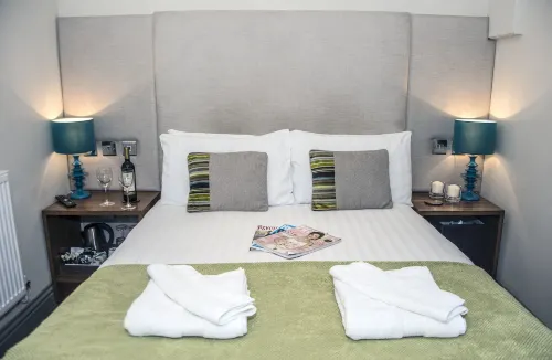 Base Serviced Apartments - City Road Rooms Photos