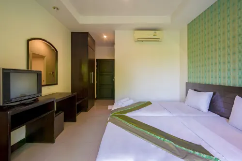 Suphan Lake Hometel Photos