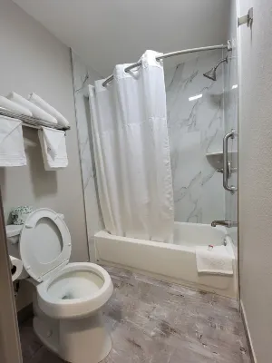Days Inn by Wyndham Ruidoso Downs Phòng Photos