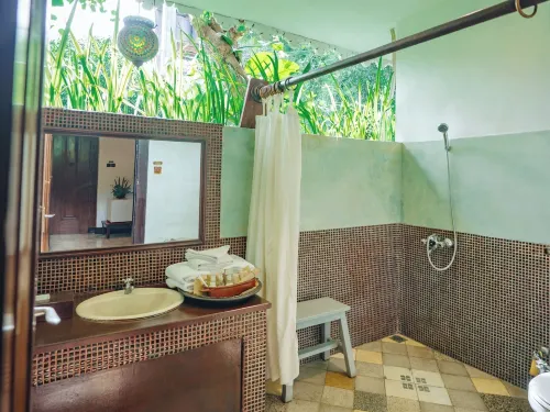 Hotel Tugu Blitar Photos