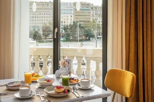 45 times Barcelona Restauration Photos