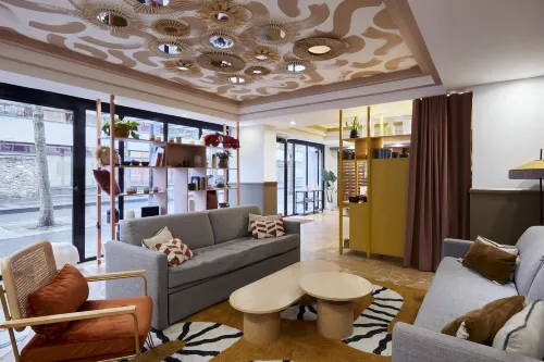 Aparthotel Adagio Paris Buttes-Chaumont Public Areas Photos