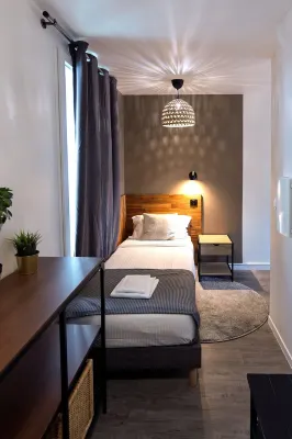 Hôtel Lodge In Paris 13 Photos