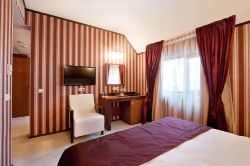 Best Western Plus Bristol Hotel Photos