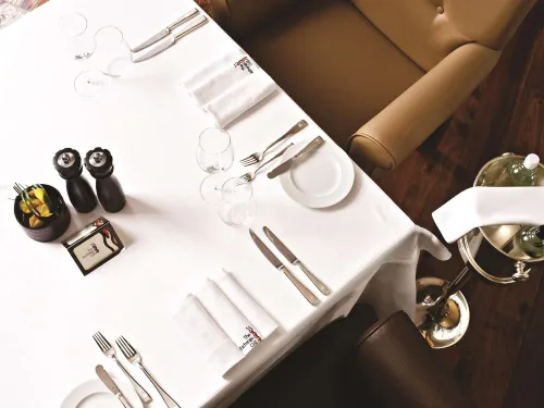Fairmont Dubai Restauration Photos